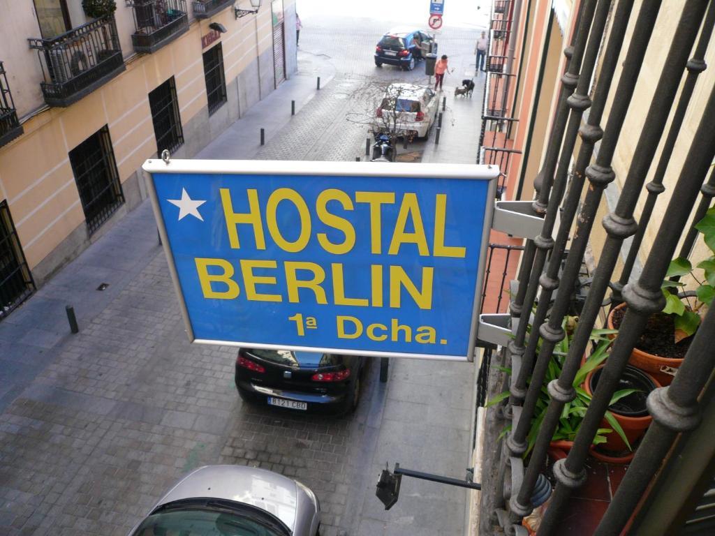 Hostal Berlin Madrid Exterior foto